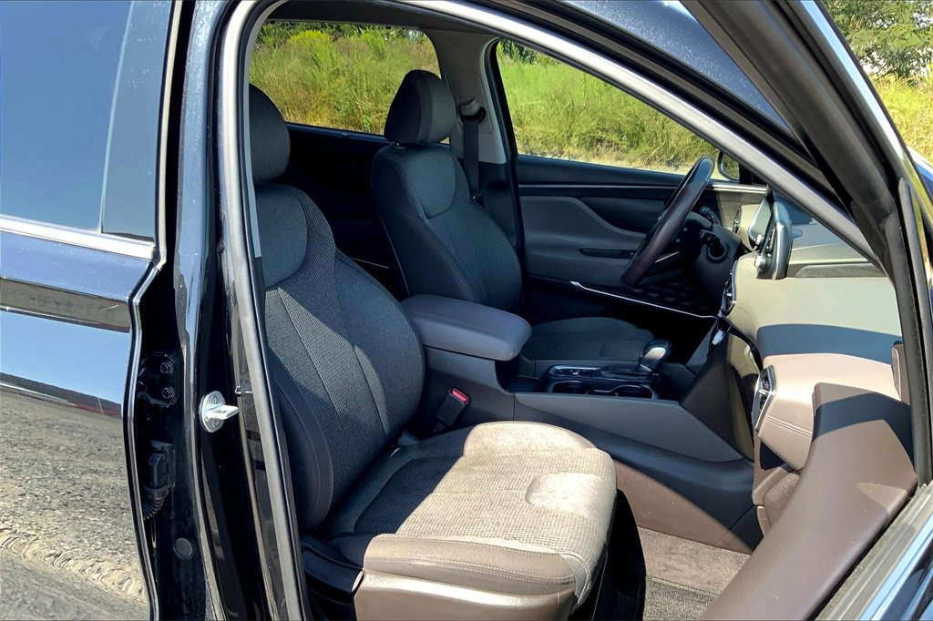 2020 Hyundai Santa Fe SEL photo 7