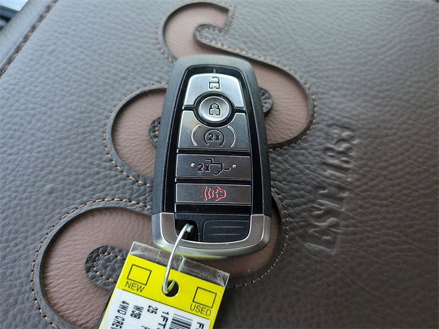 2025 Ford F-350 King Ranch photo 28