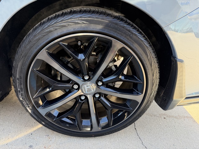 2021 Honda Civic Sport photo 3