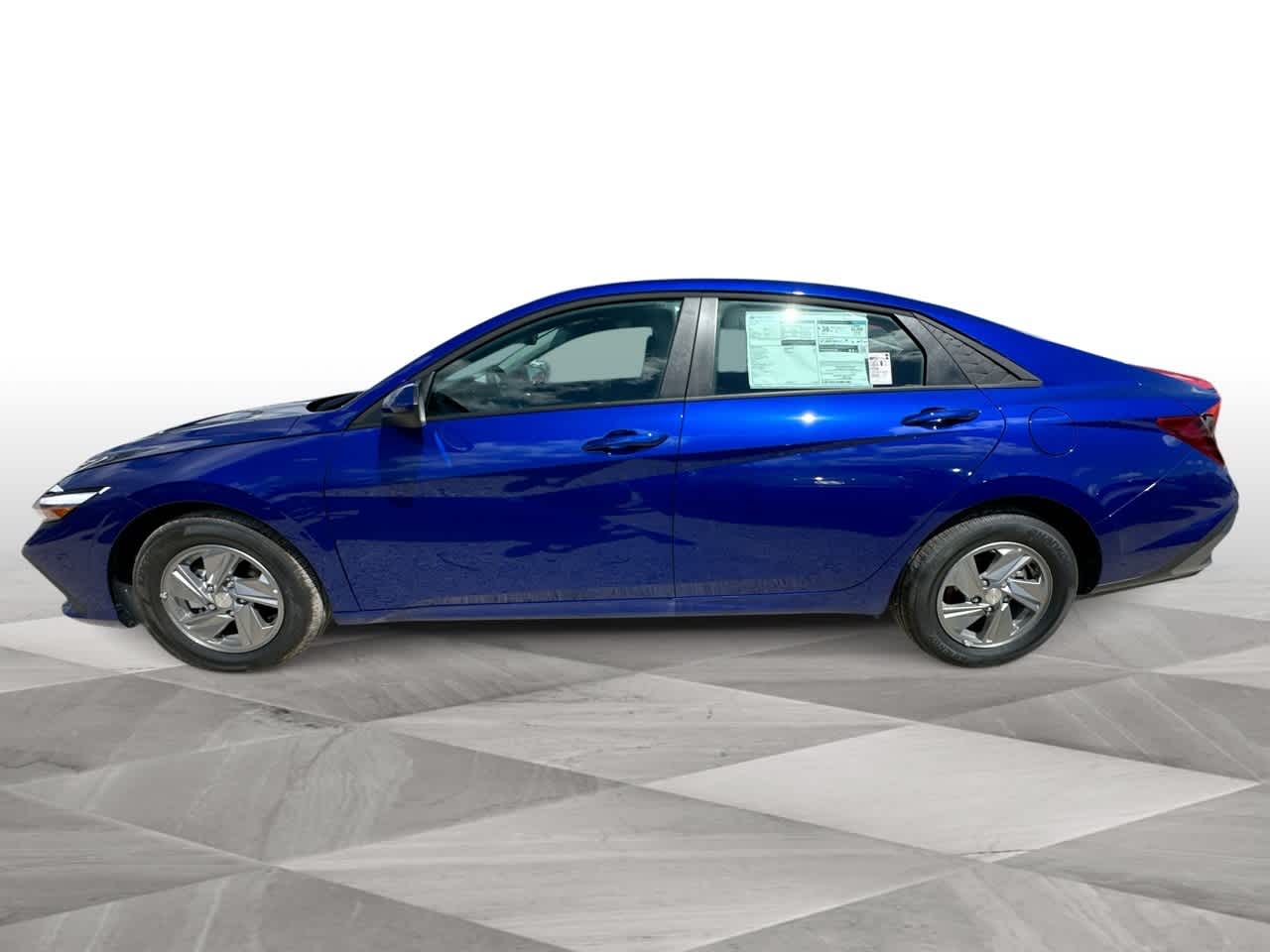 2025 Hyundai Elantra SE photo 4