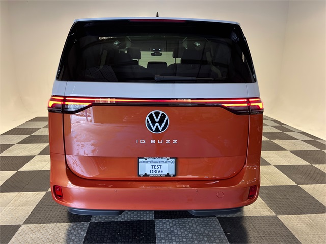 2025 Volkswagen ID. Buzz photo 4
