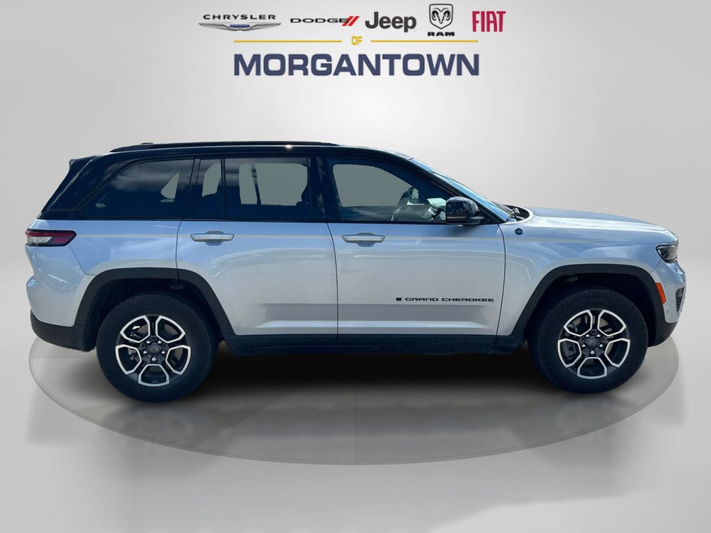 2023 Jeep Grand Cherokee Trailhawk 4xe photo 3