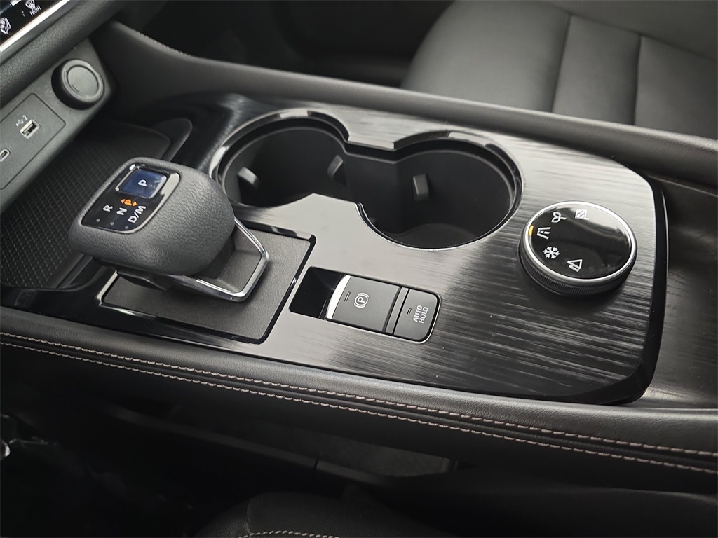 2021 Nissan Rogue SL photo 23