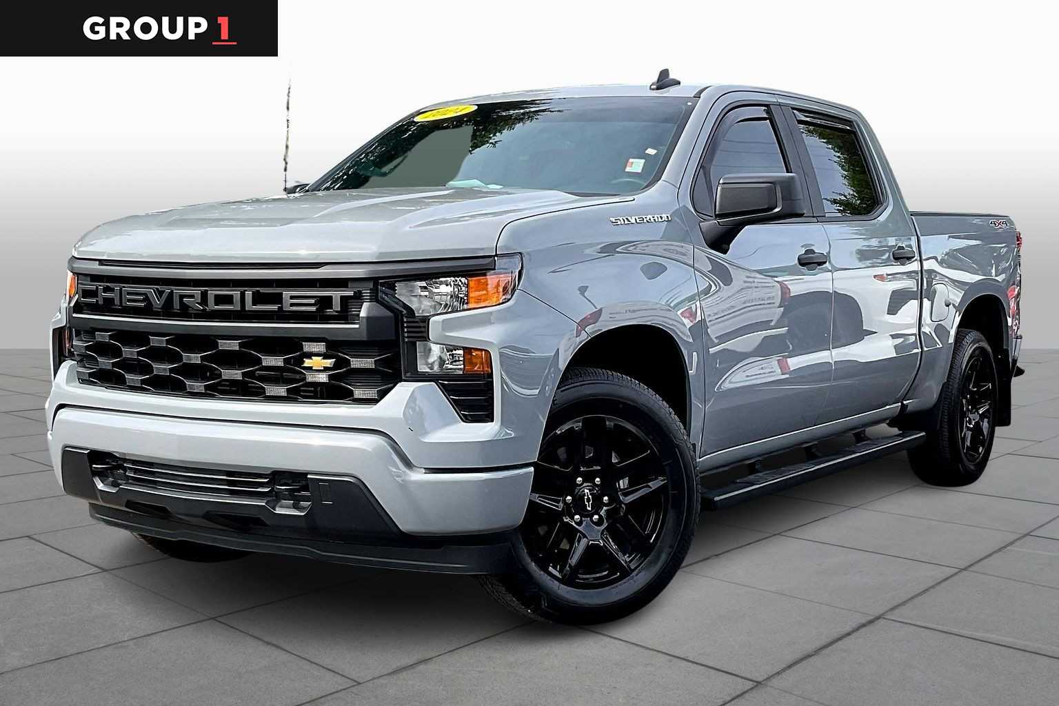 2024 Chevrolet Silverado 1500 Custom's photo