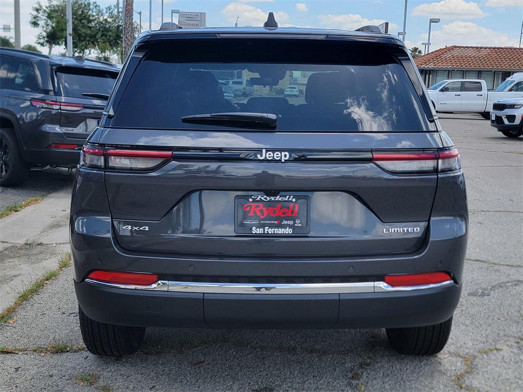 2025 Jeep Grand Cherokee Limited photo 4