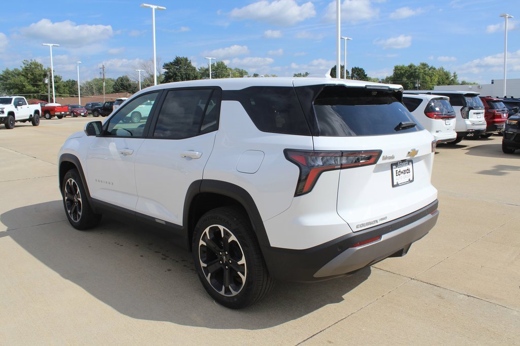 2026 Chevrolet Equinox LT photo 5