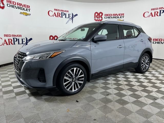 2021 Nissan Kicks SV photo 2