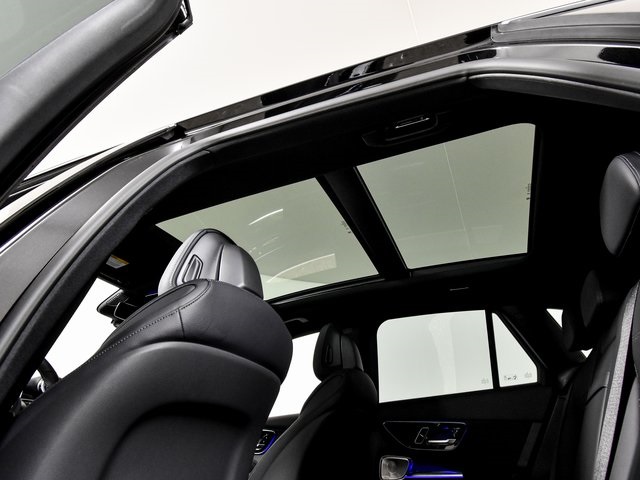 2026 Mercedes Benz GLC 300 photo 30