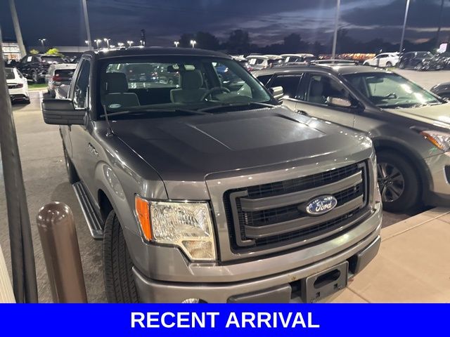 2013 Ford F-150 STX photo 3
