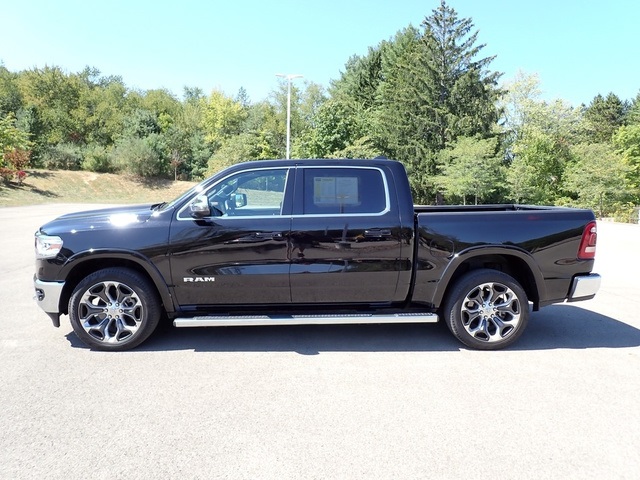 2023 Ram 1500 Limited photo 2