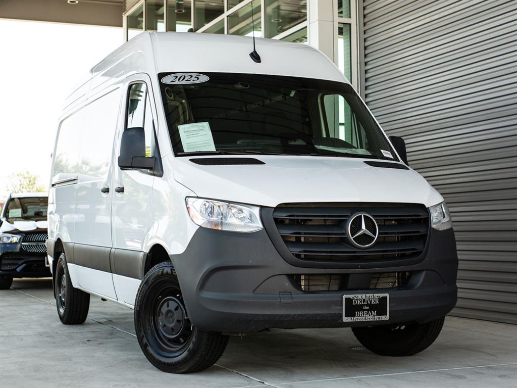2025 Mercedes-Benz Sprinter Cargo Van Base's photo