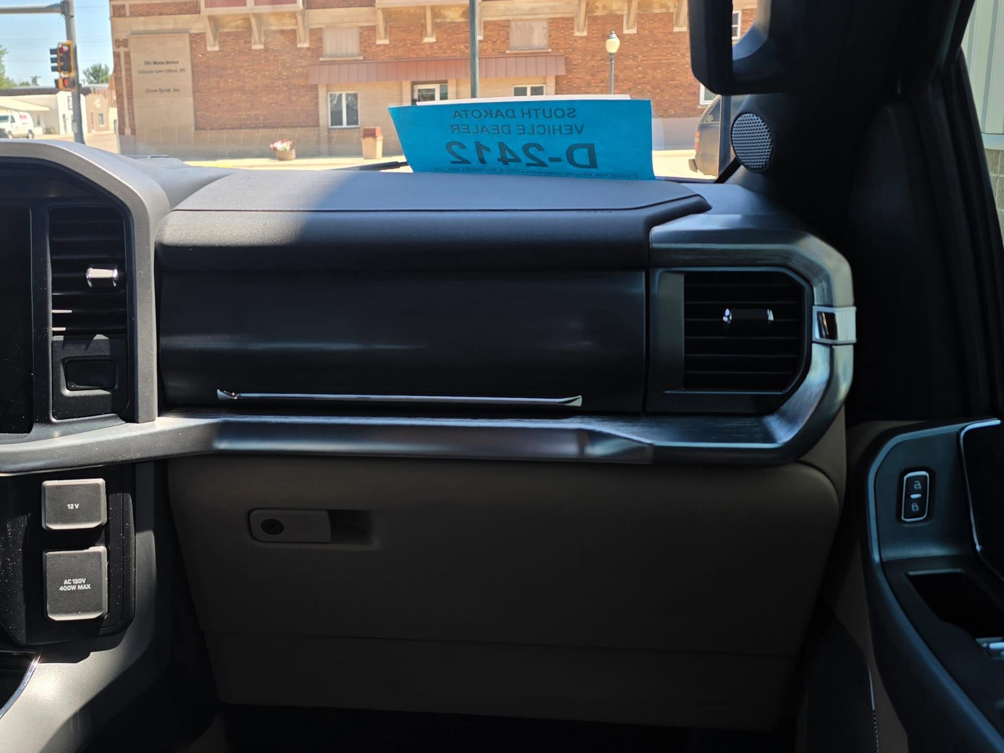 2022 Ford F-150 Lariat photo 13