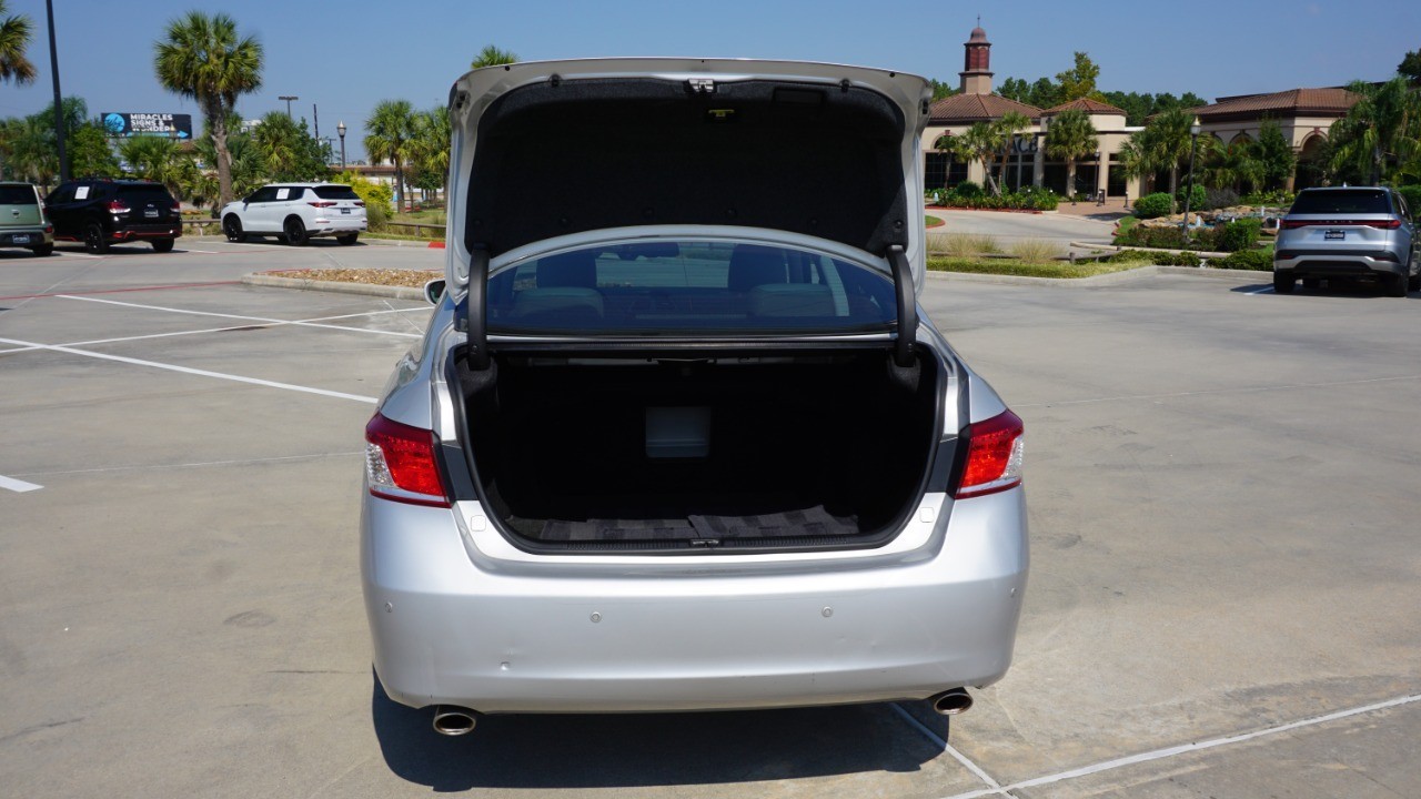 2010 Lexus ES 350 photo 34