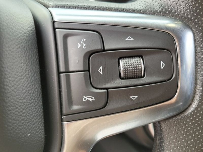 2022 Chevrolet Blazer 2LT photo 22