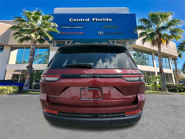2025 Jeep Grand Cherokee Altitude X photo 4