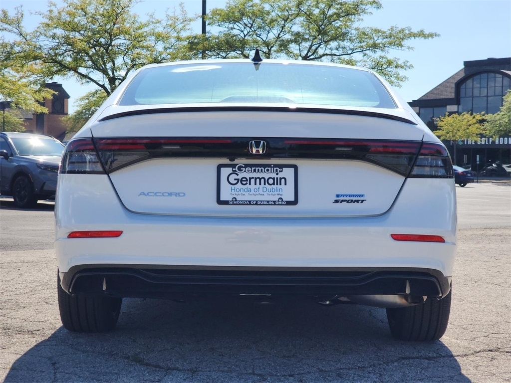 2025 Honda Accord Hybrid Sport-L photo 17