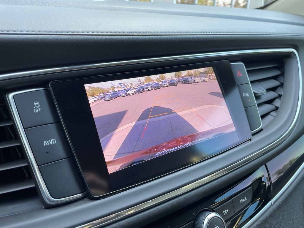 2020 Buick Enclave Essence photo 20
