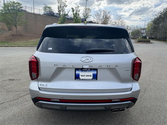 2025 Hyundai Palisade SEL photo 4