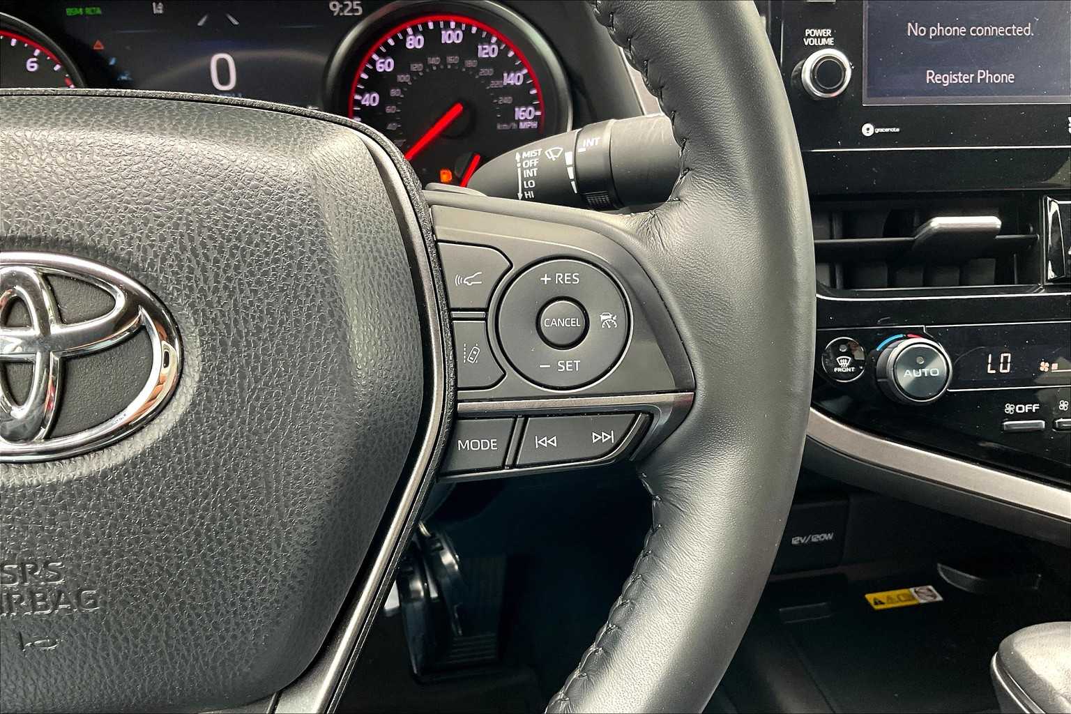 2024 Toyota Camry XSE V6 photo 22
