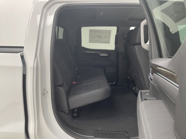 2025 Chevrolet Silverado 1500 LT photo 14
