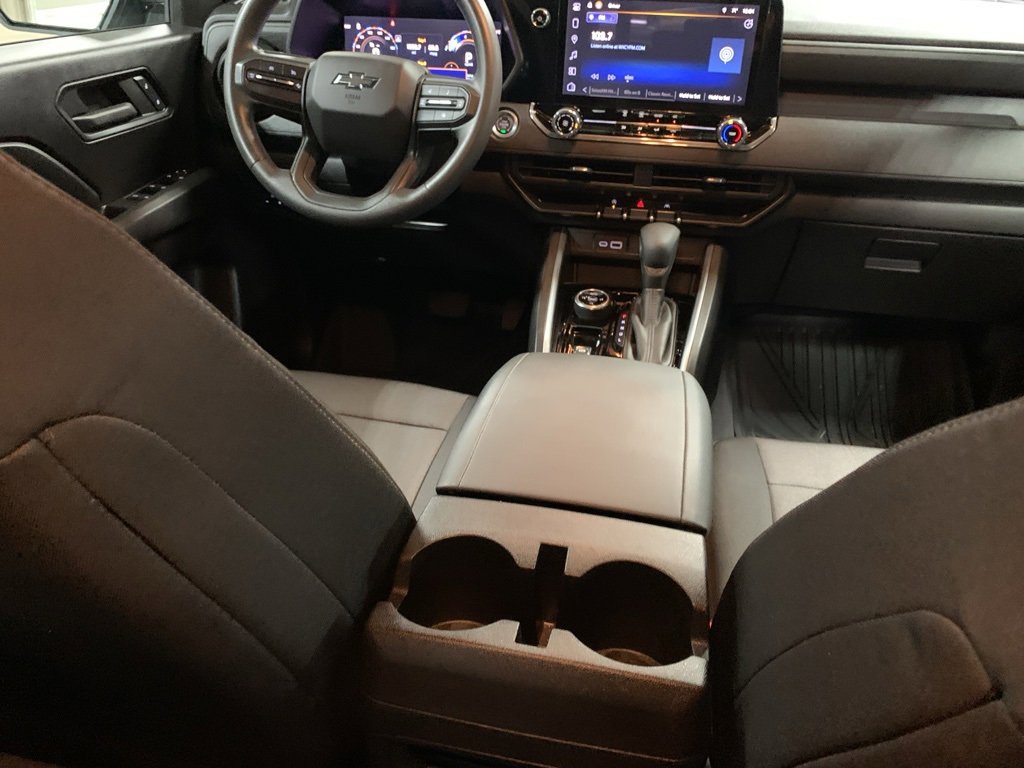 2024 Chevrolet Colorado Trail Boss photo 14