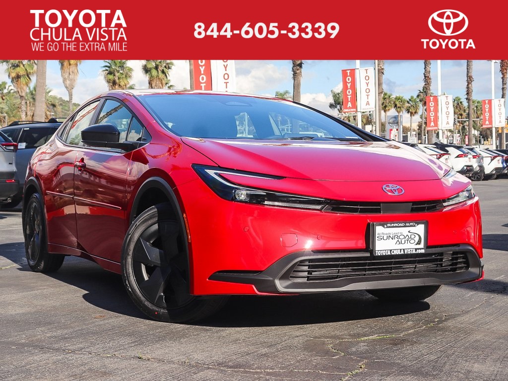 2026 Toyota Prius LE's photo