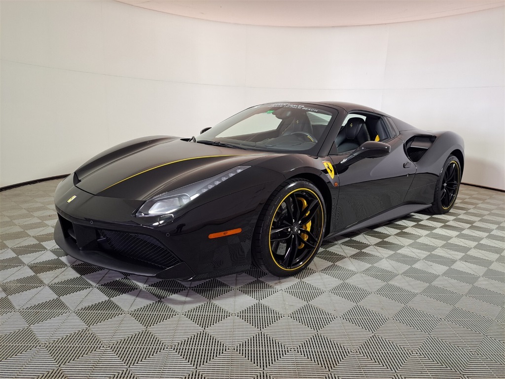 Certified Used 2017 Nero Stellato Ferrari Base image 12