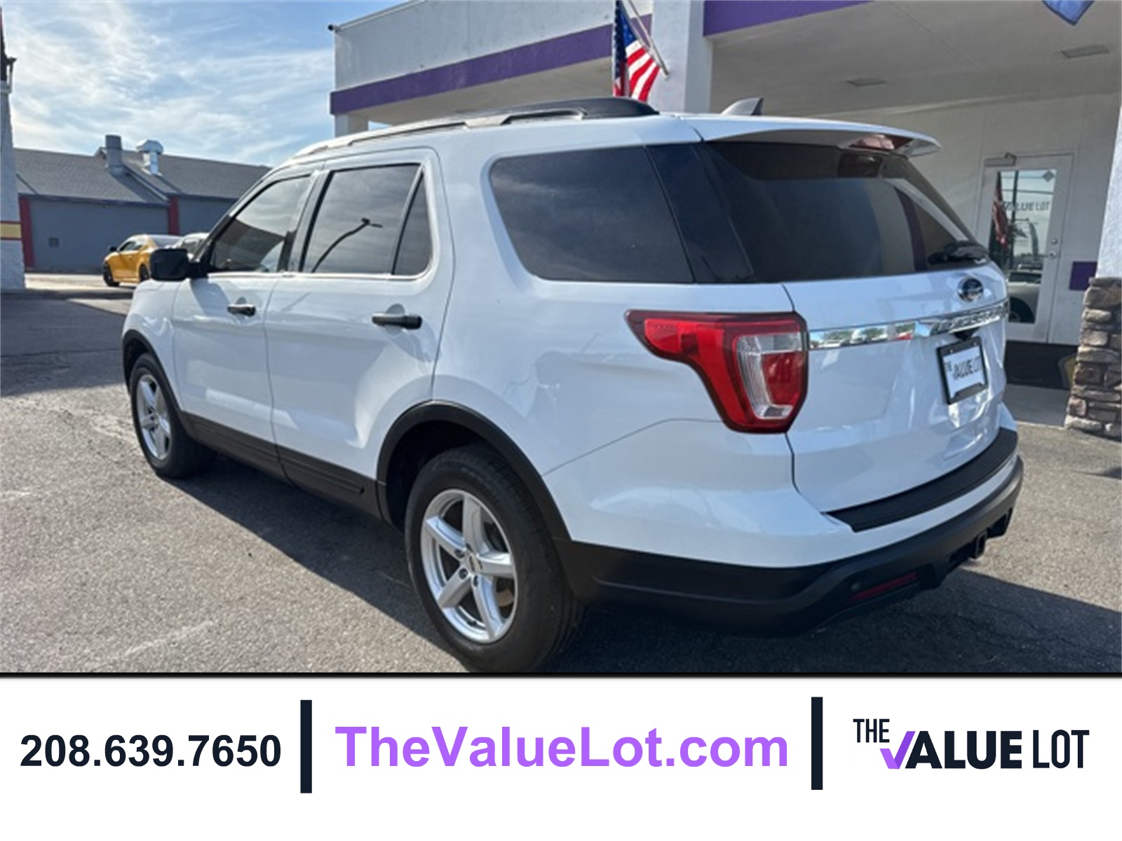 2018 Ford Explorer Base photo 6
