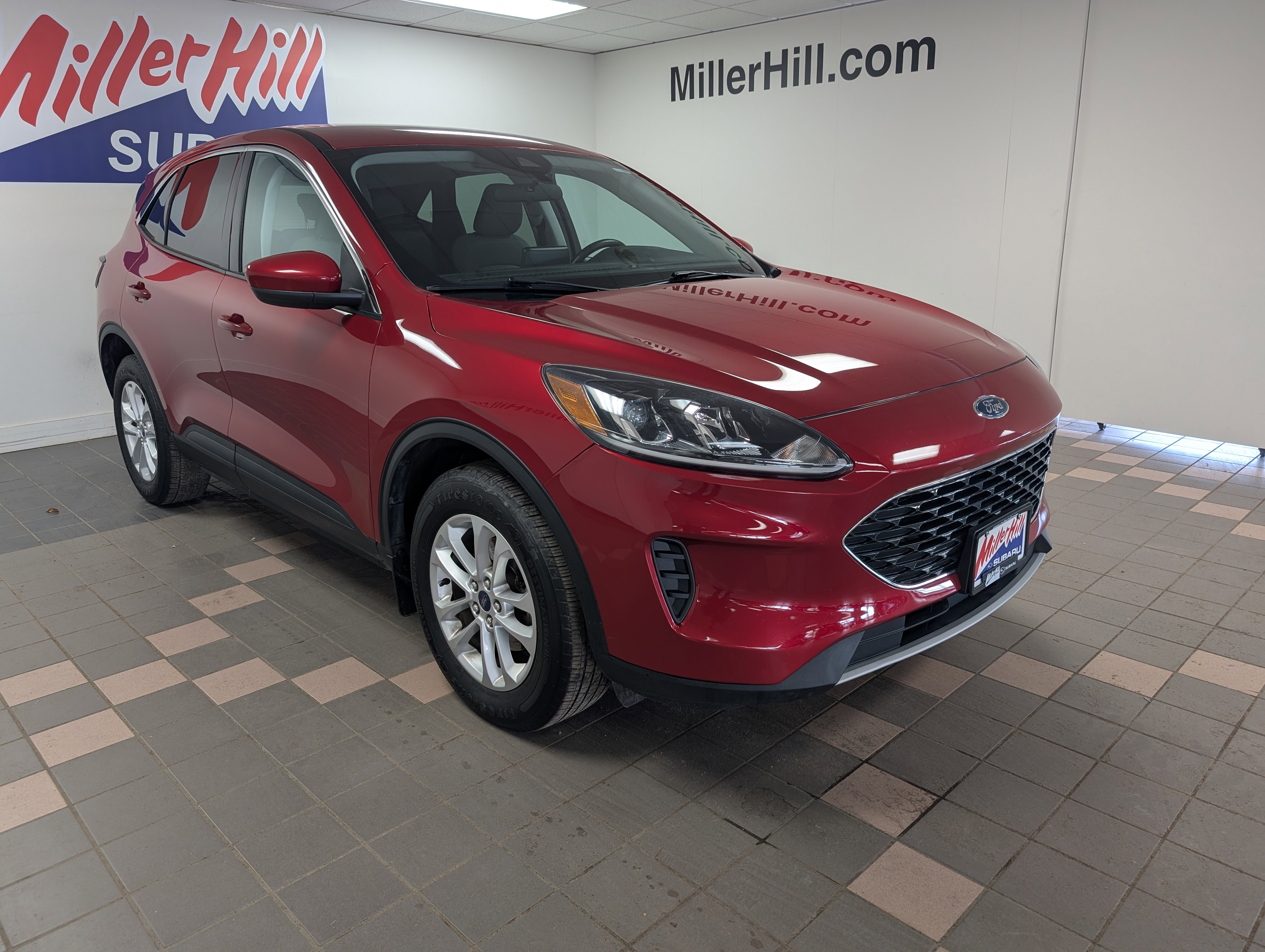 2021 Ford Escape SE photo 4