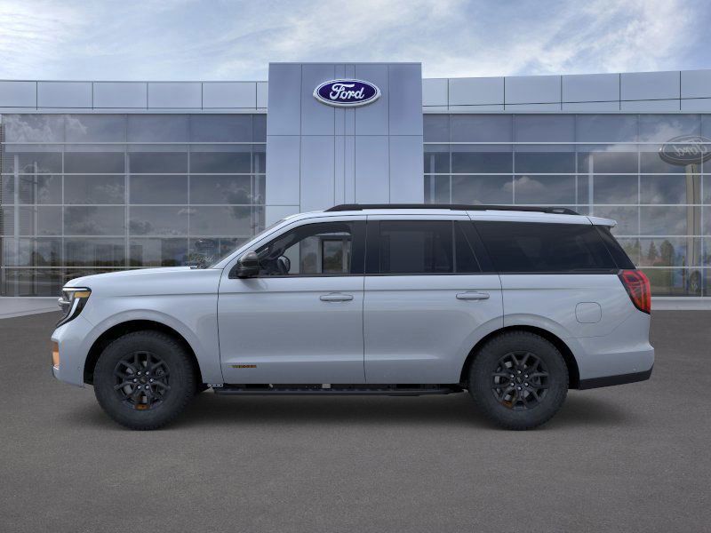2025 Ford Expedition photo 4