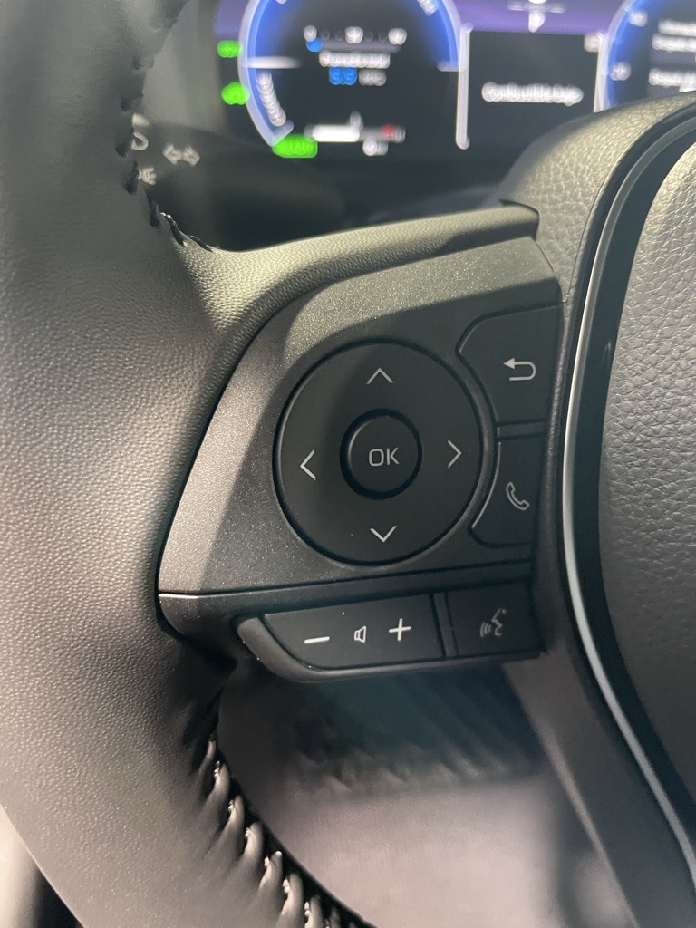2025 Toyota RAV4 Hybrid XSE photo 37