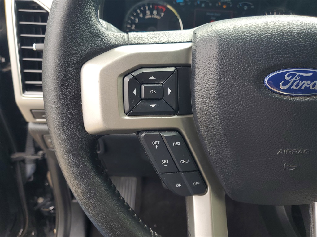 2020 Ford F-150 Lariat photo 14