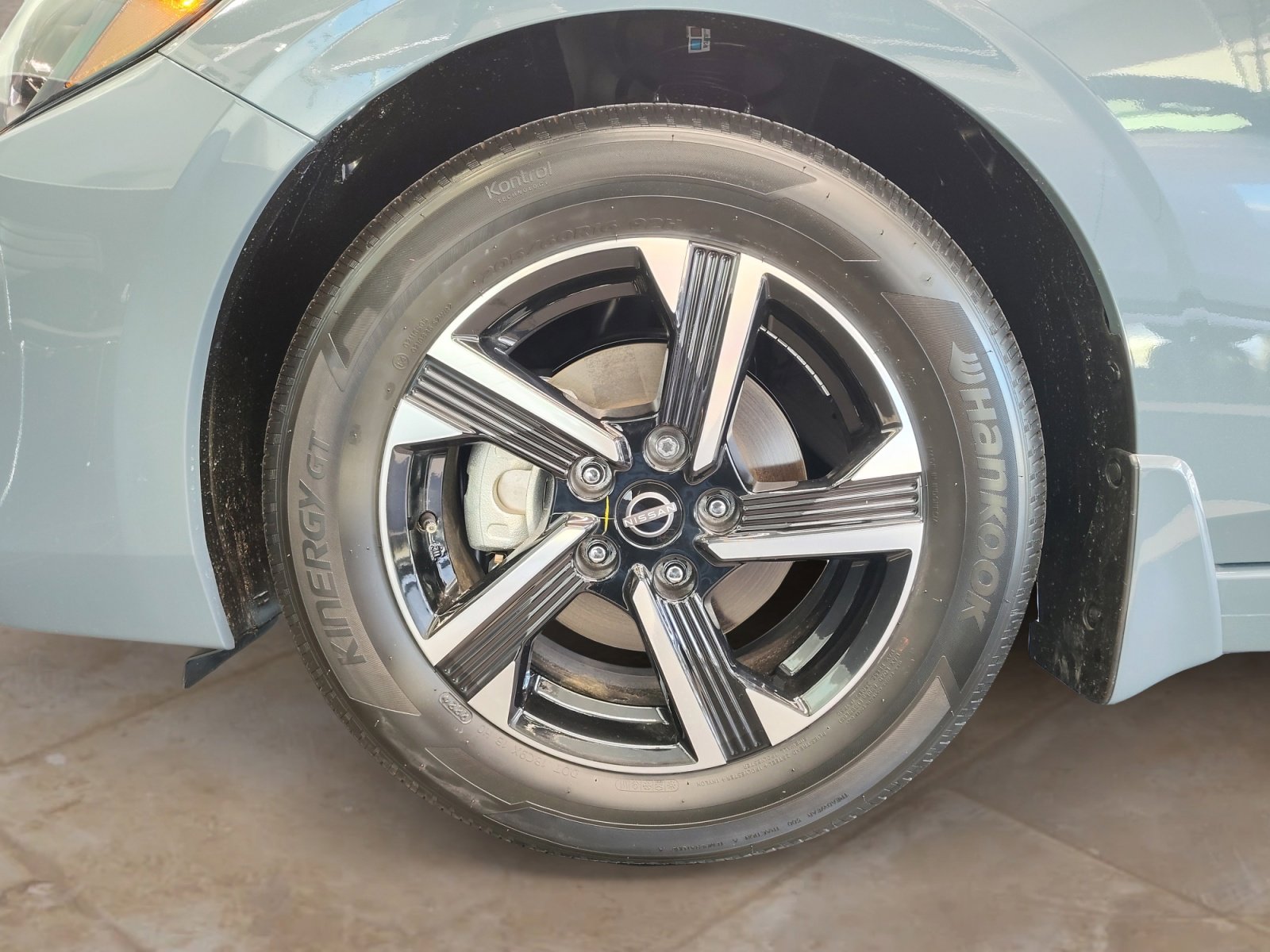 2025 Nissan Sentra SV photo 24