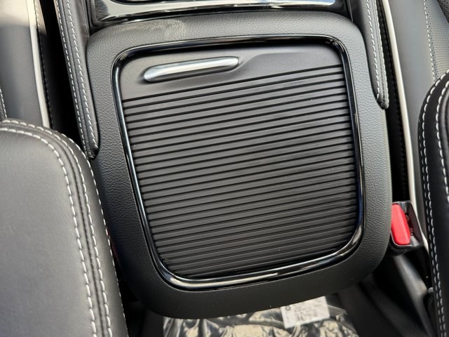 2026 Chrysler Pacifica Limited photo 32