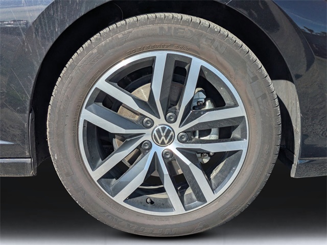 2025 Volkswagen Jetta 1.5T SE photo 10