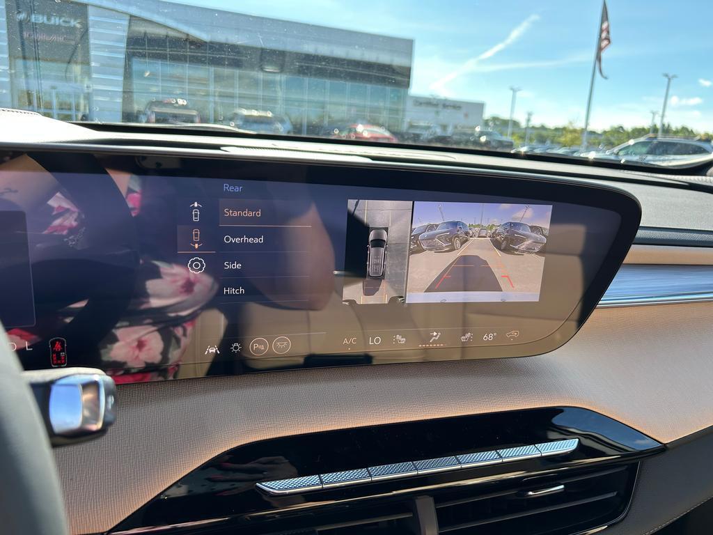 2026 Buick Enclave Preferred photo 8