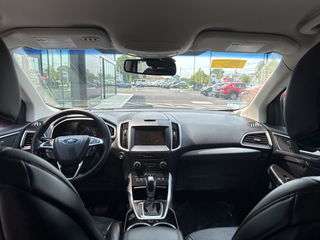2018 Ford Edge SEL photo 8