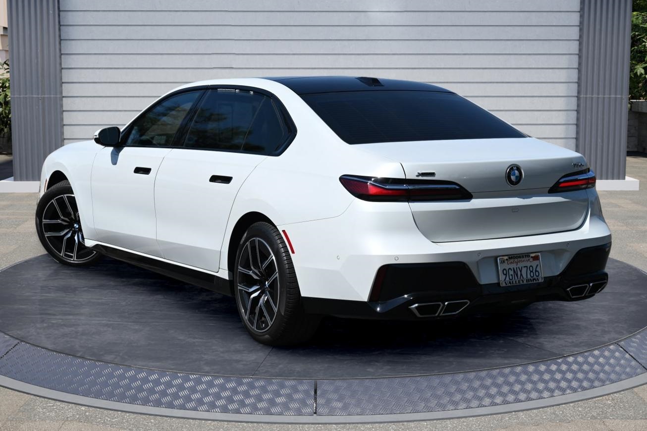 2023 Bmw 760i xDrive photo 4