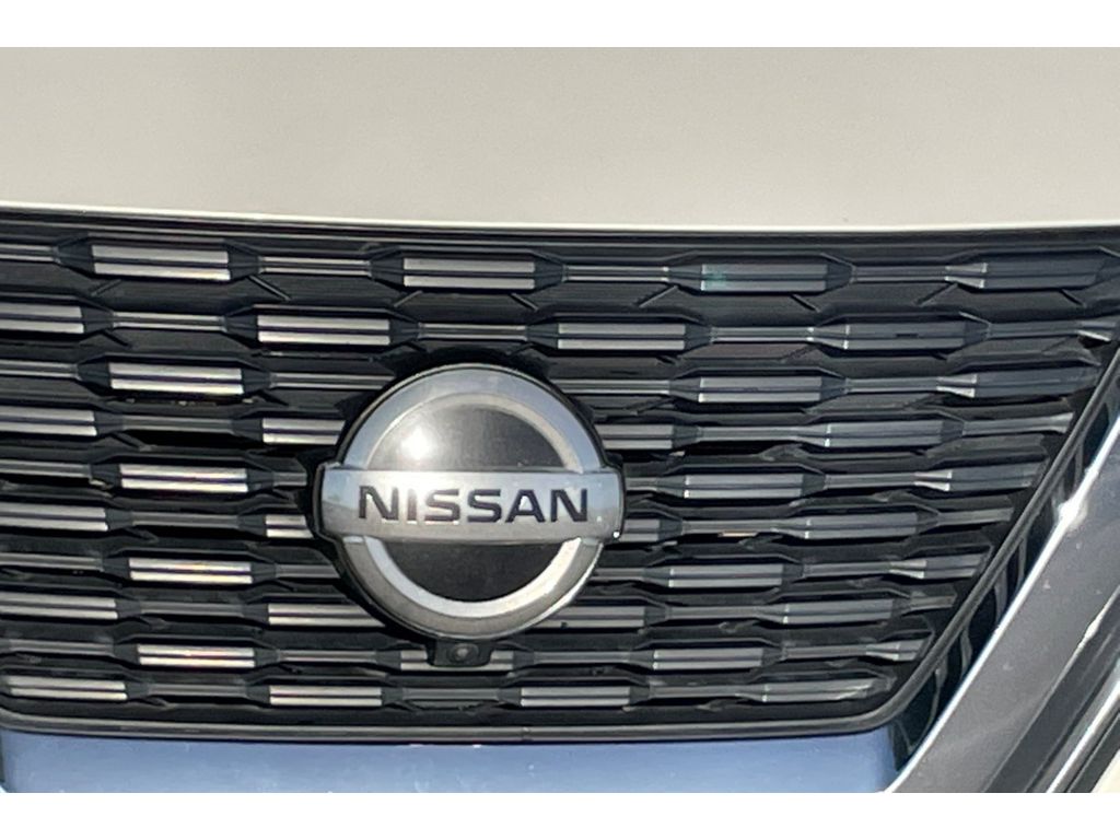 2021 Nissan Rogue SV photo 37