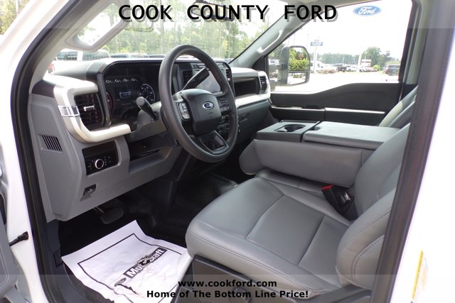 2024 Ford F-250 XL photo 9