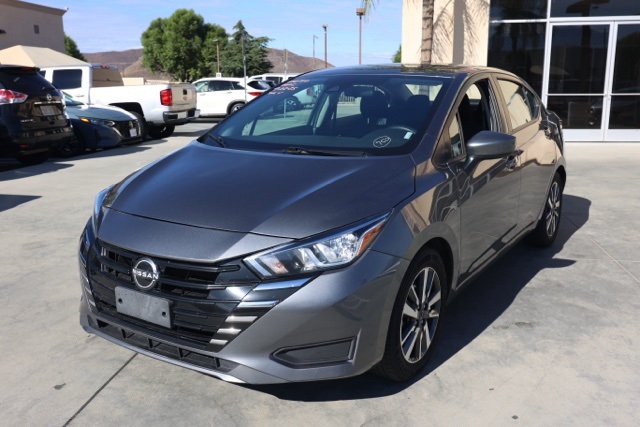 2023 Nissan Versa 1.6 SV photo 6