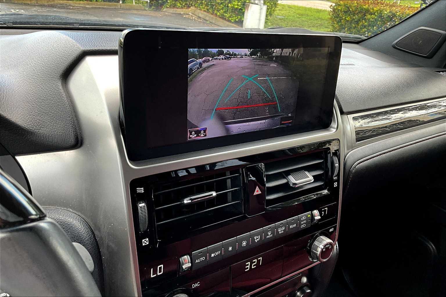 2023 Lexus GX 460 Premium photo 23