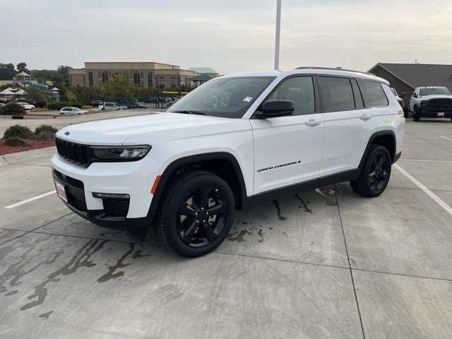 2025 Jeep Grand Cherokee L Limited's photo