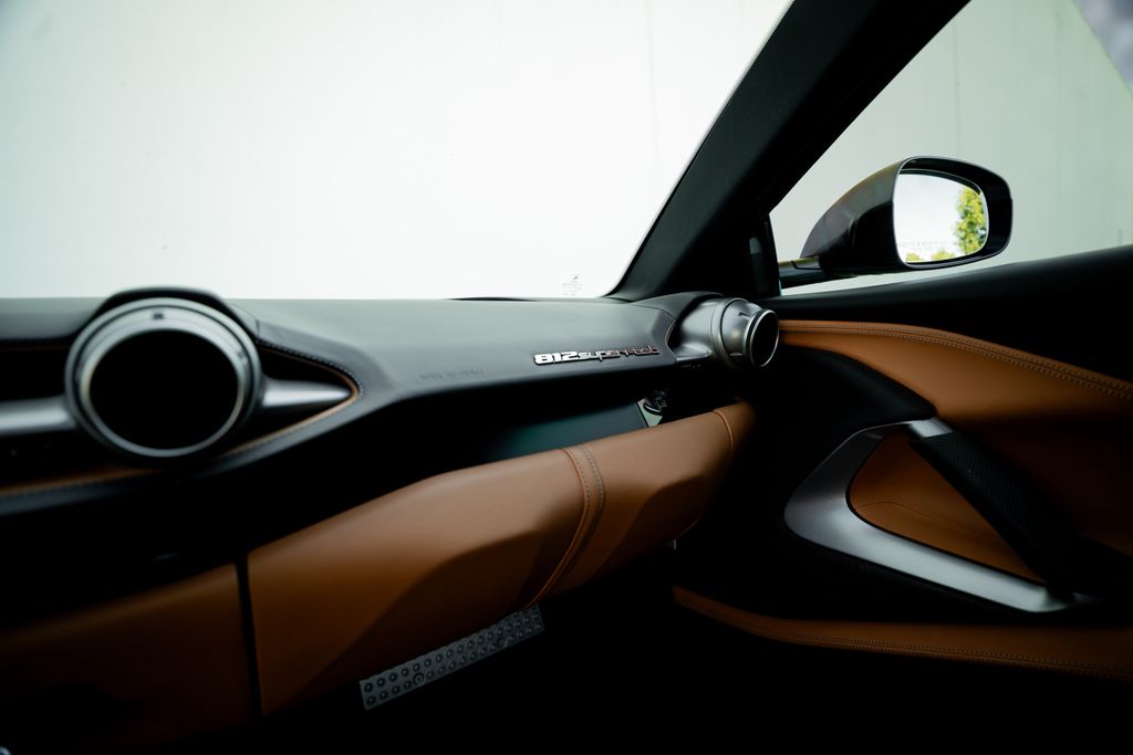2018 Ferrari 812 Superfast photo 37