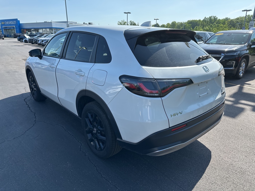 2023 Honda HR-V Sport photo 2