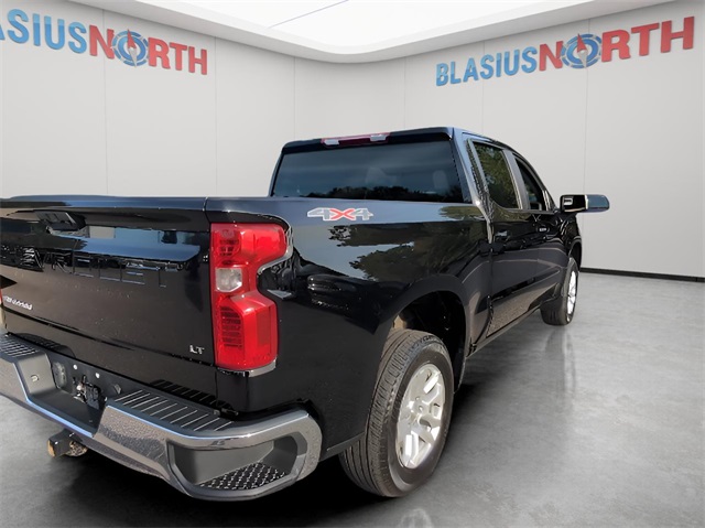 2022 Chevrolet Silverado 1500 LT photo 5