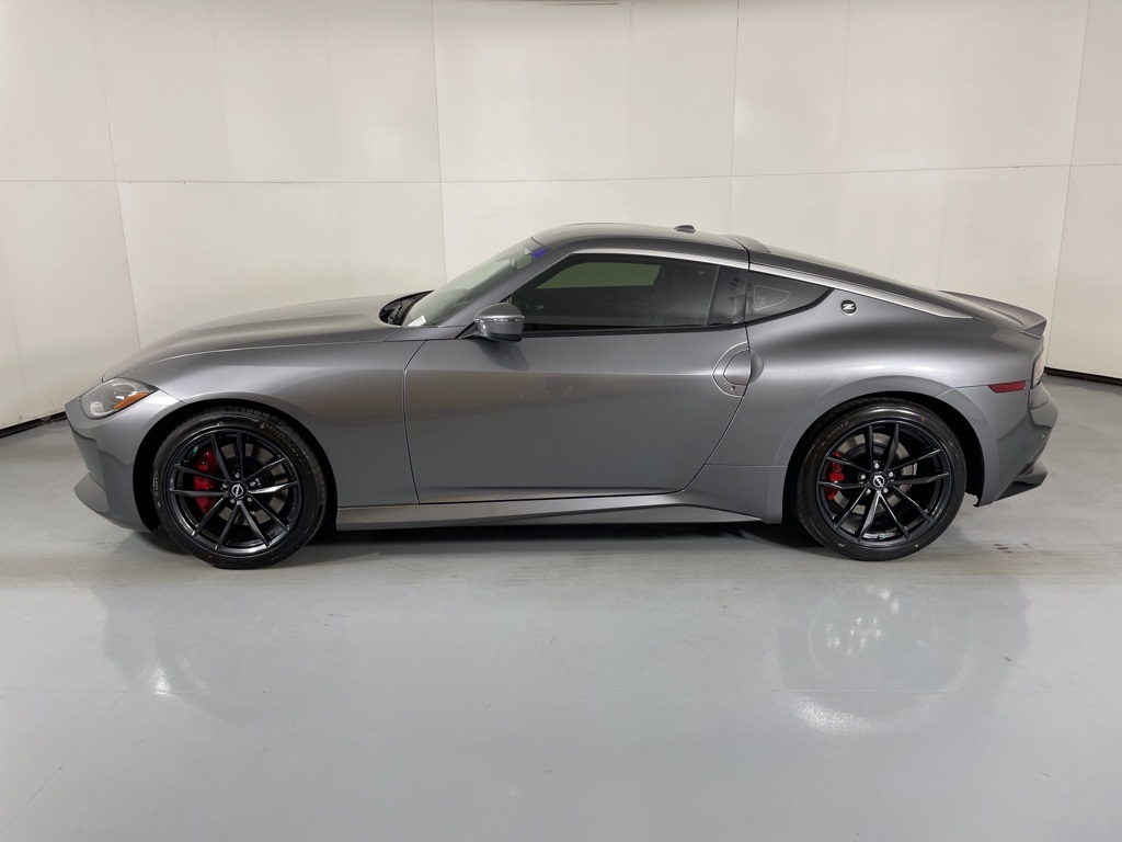 2025 Nissan Z Performance photo 5