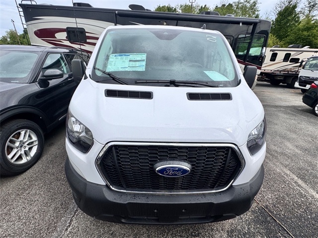2024 Ford Transit Cargo Van photo 2