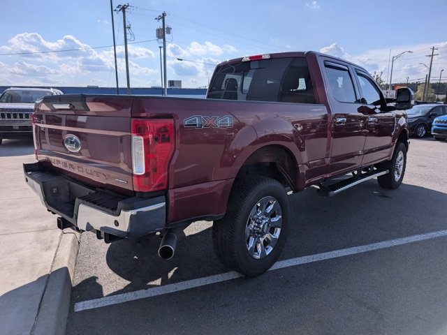 2017 Ford F-250 Lariat photo 4
