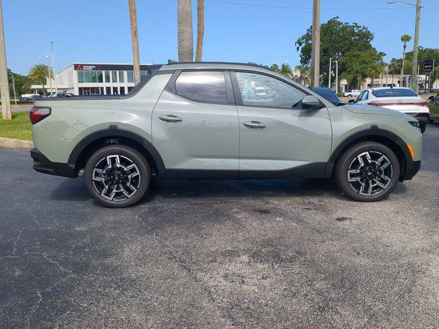 2025 Hyundai Santa Cruz Limited photo 2